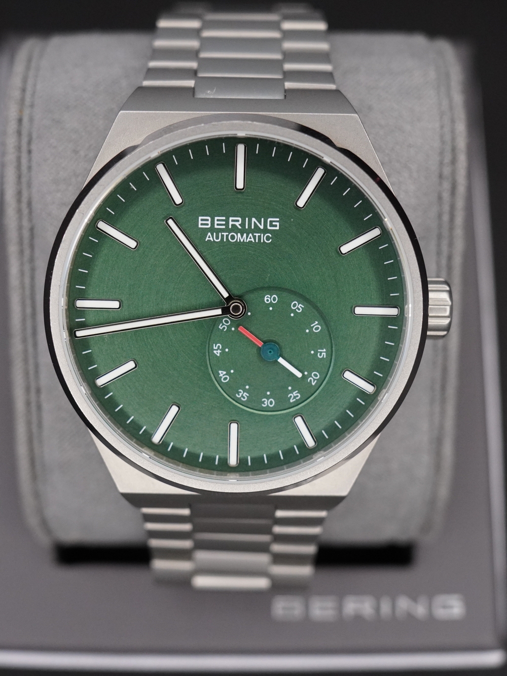 Bering 19441-708 Automatic 41mm Green Dial Sapphire Stainless Steel Watch